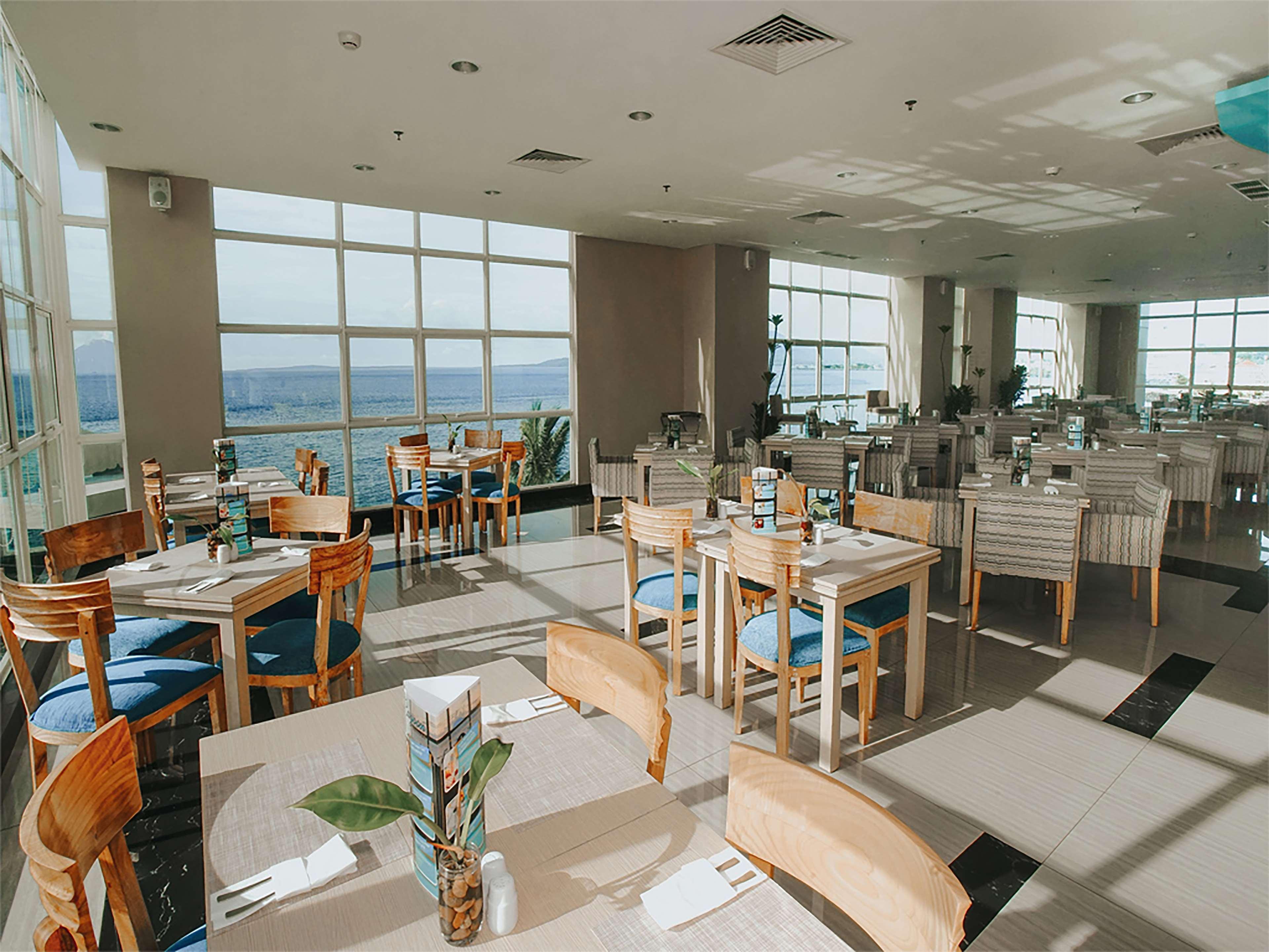 Best Western The Lagoon Hotel Манадо Екстер'єр фото